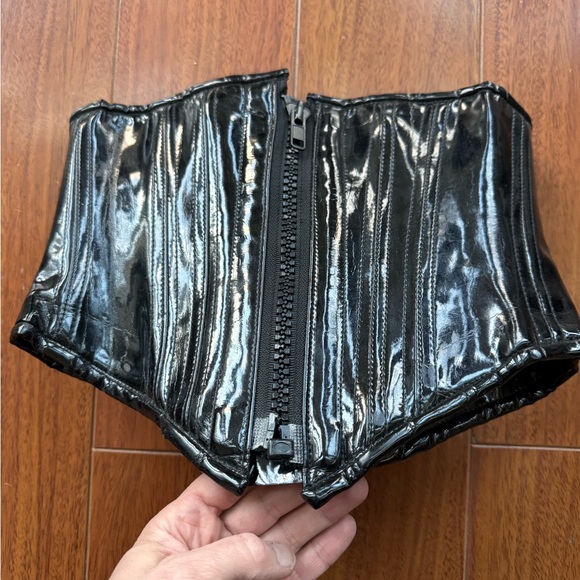 Black Patent Faux Leather Zip Corset sz Small - Picture 2 of 11